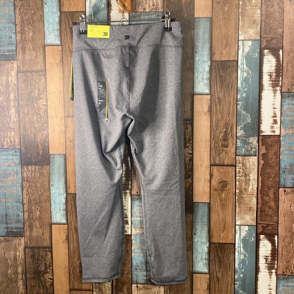 All in motion small gray mid rise Capri leggings - Picture 9 of 13